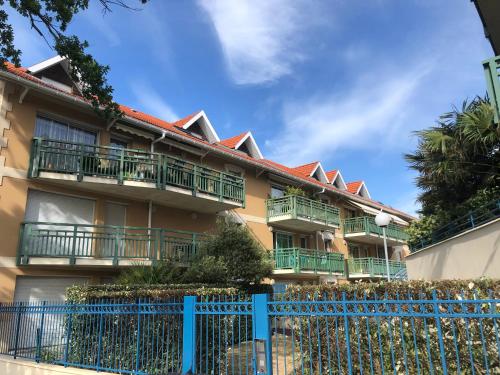 ARCACHON appartement T2 51M2 et parking privatif en sous sol