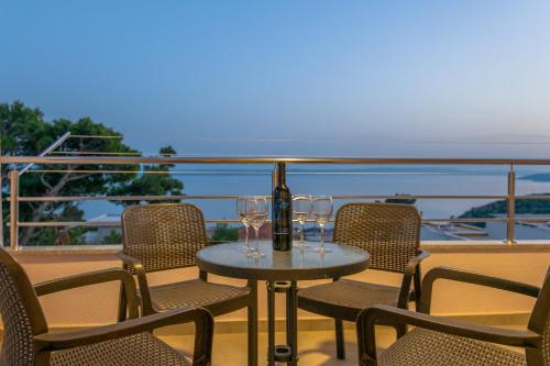 ระเบียง/ชานเรือน, VILLA VIS MARIS in เวลิโก บรึโด