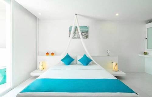 Grand Bleu Ocean View Pool Suite In Phuket From 44 -