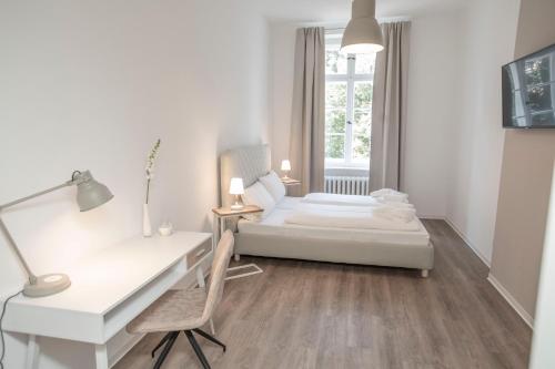 1 queen bed