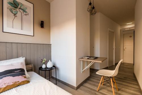 Hostal12 - image 8