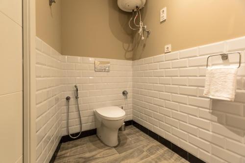 Hostal12 - main image