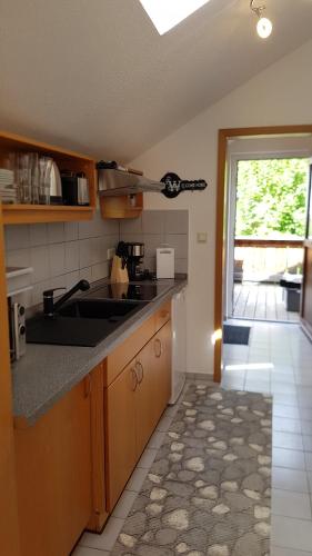 Kitchen, Ferienwohnung Wildgatter in Grafenwiesen