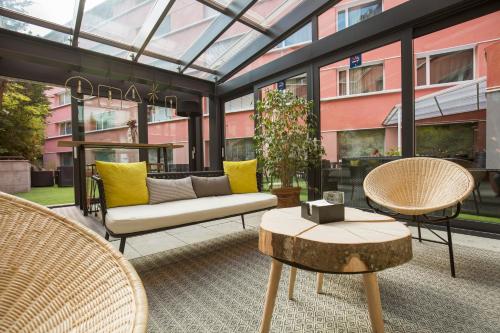 Létesítmények, Yomo Centric in Andorra la Vella