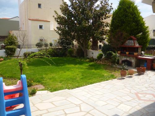  Dream House in Nea Iraklitsa