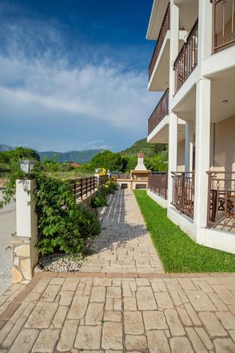Kavadias Apartments - image 10
