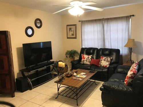 Great Location near Downtown & Airport in Tampa, USA