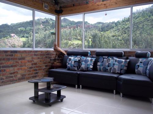 HOSPEDAJE BELLA VISTA MONGUI in Mongui