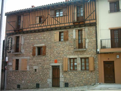 Apartamentos Anita, Pension in La Alberca bei El Rubiaco