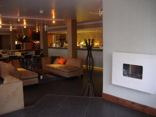 Lounge/area TV in comune, Hotel Bosco in Kingston upon Thames
