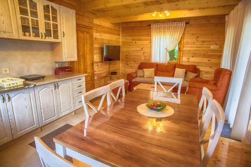 Konyha, Guest house Mickovic in Uskoci