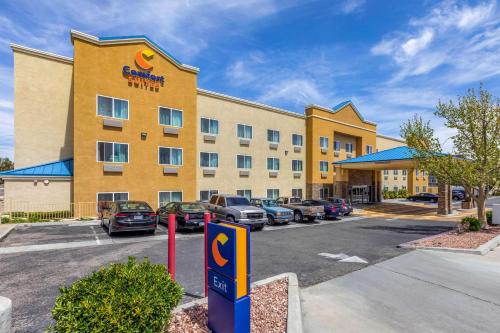 ทัศนียภาพภายนอกโรงแรม, Comfort Suites Victorville-Hesperia in วิกเตอร์วิลล์ (CA)