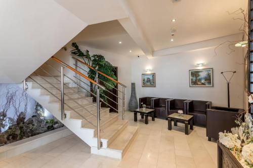 Hol, Hotel As in Split