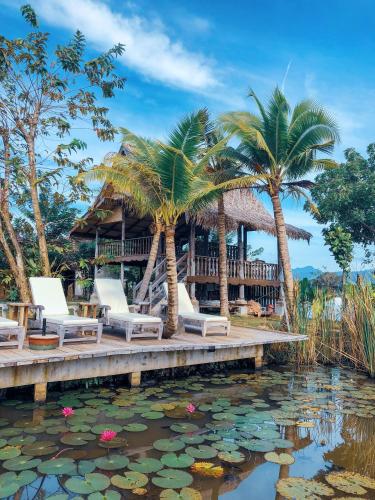 Swimming pool, Kunang- Kunang Heritage Villas in Mukim Kedawang