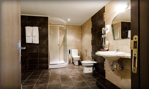 Alliance Hotel - image 11