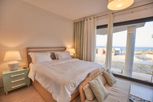 Villa with Sea View image 5