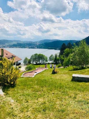 Le Chalet au bord du lac