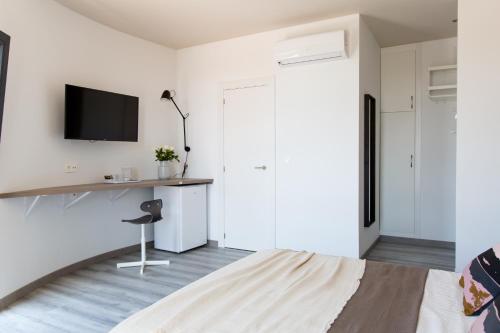 Hostal12 - image 3
