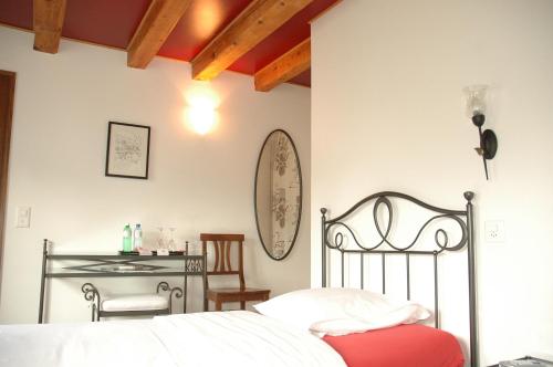 Auberge de Dully - image 3