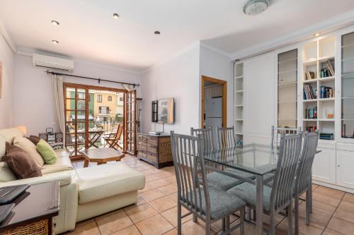 Beach Apartment with beautiful view 5
