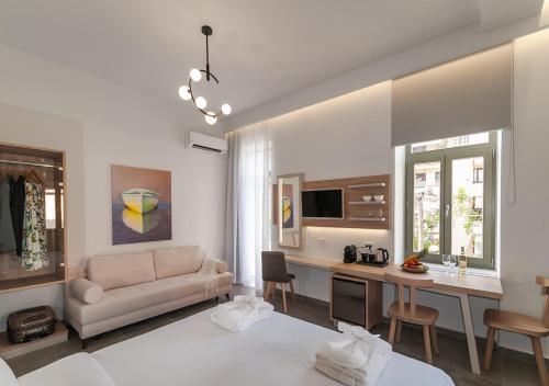 Epavli Boutique Hotel - image 3
