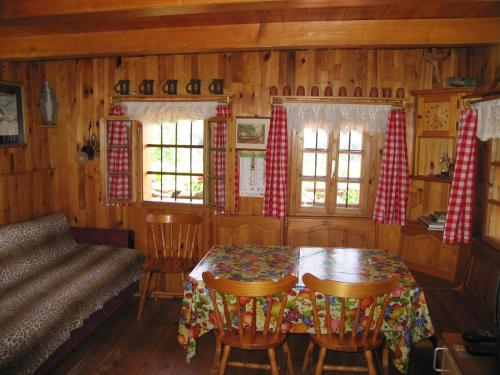 Létesítmények, Holiday Home Carovina in Dobrna