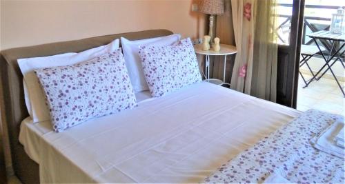 Sandy's Home - image 4
