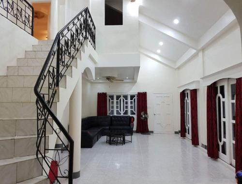 OMG Guesthouse Room for 3 in Samal District - Samal Island