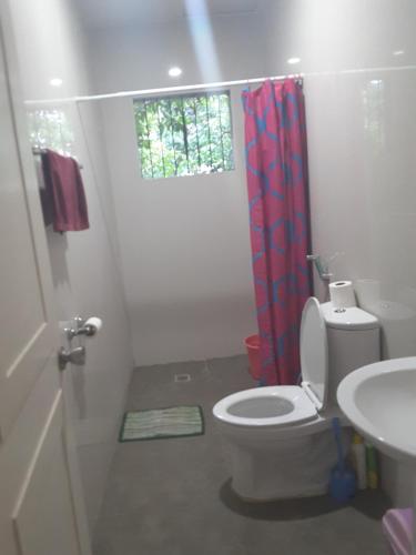 Bathroom, OMG Guesthouse Room for 3 in Samal District - Samal Island