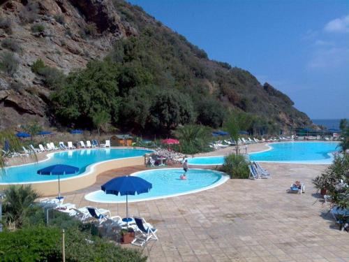 Elba in Villaggio Ortano all inclusive