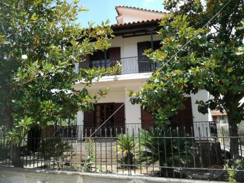  Comfort & Quietness in Oikhalía