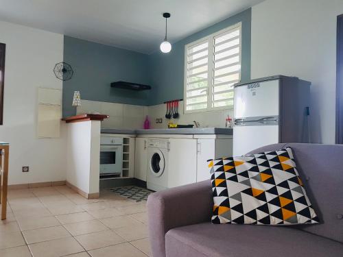 kuhinja, La Maison des Plages - Jusqu'à 6pers (La Maison des Plages - Jusqu'a 6pers) in Remire-Montjoly