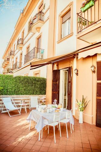  NEW MOON LUXURY APARTMENT in Lido di Ostia