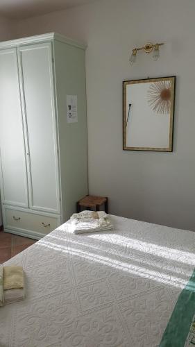 1 twin bed