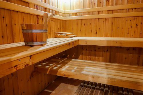 ซาวน่า, Sariza Spring Hotel in แอนโดรส
