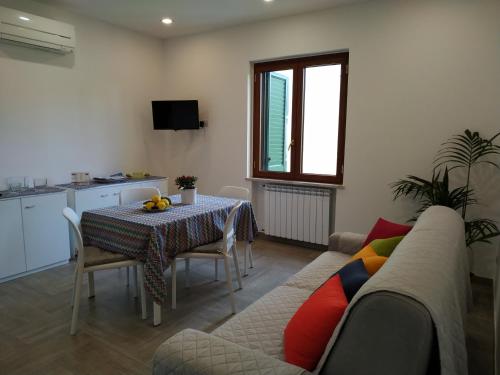 Madar Home in ماسا لوبرينس