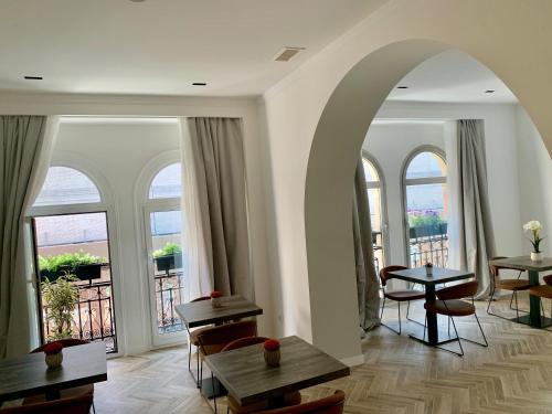 Florea Palace - image 14