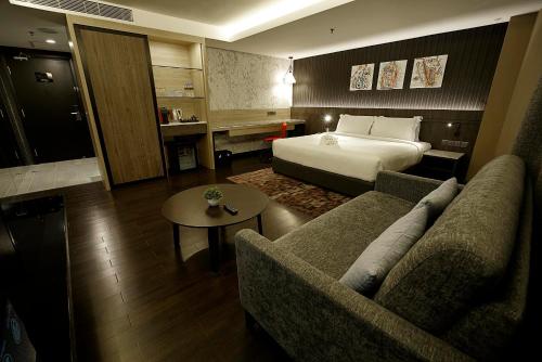 Executive Suite