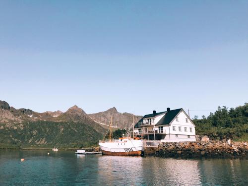 Lofoten - Accommodation - Kabelvåg