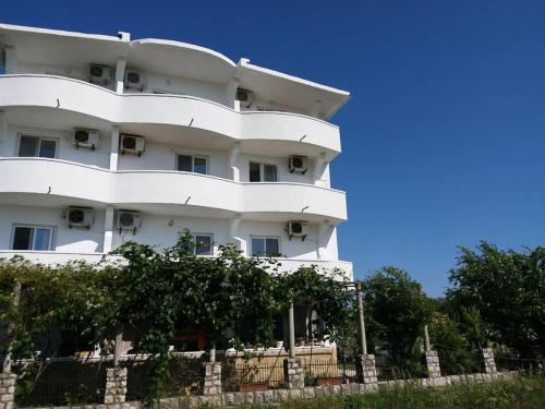 

Apartments Zeco