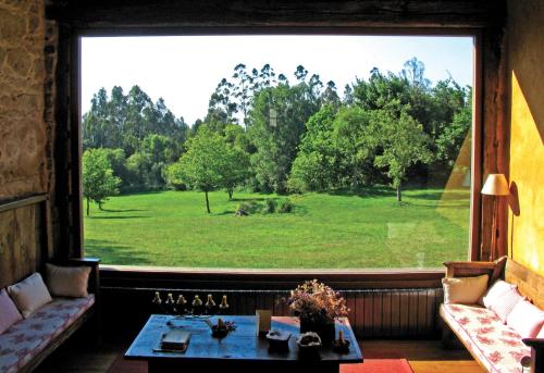 Fuajee, Casa do Castelo de Andrade in Pontedeume