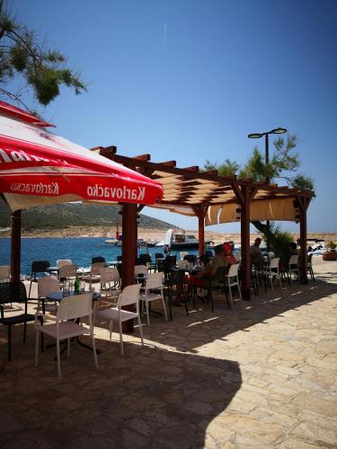 Holiday house Ivana, Zadar, Vinjerac