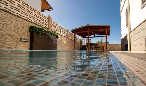 Villa, Private heated pool and jacuzzi . 3