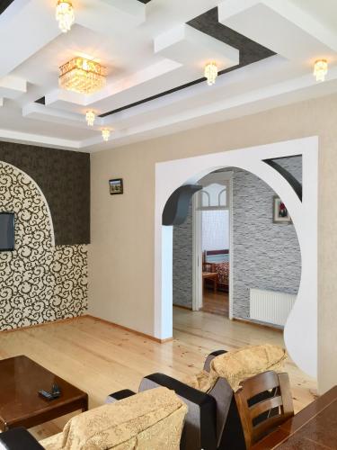 Raffles Garden Villa, Gabala
