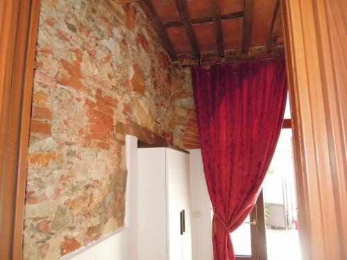  Corte Navari - studio Gastone, Pension in Pietrasanta