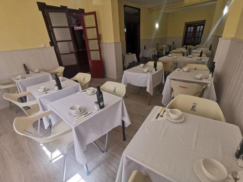 餐廳, 多納卡門旅館 (Hostal Dona Carmen) in 朗達城市中心