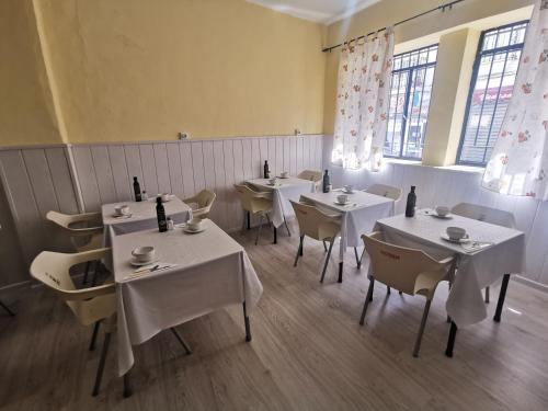 餐廳, 多納卡門旅館 (Hostal Dona Carmen) in 朗達城市中心