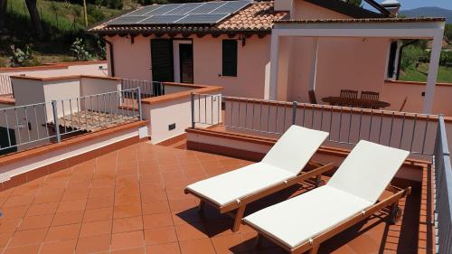  Villa Sofia in Marina di Campo