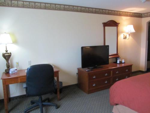 Country Inn & Suites by Radisson Amarillo I-40 West TX - image 9