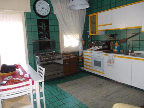 virtuve, Gibellina Home in Nuova Gibellina